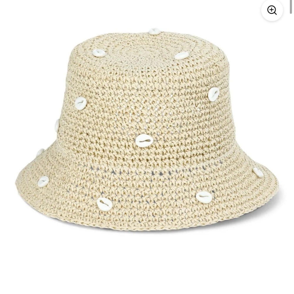 Time and Tru Paper Bucket with Seashells